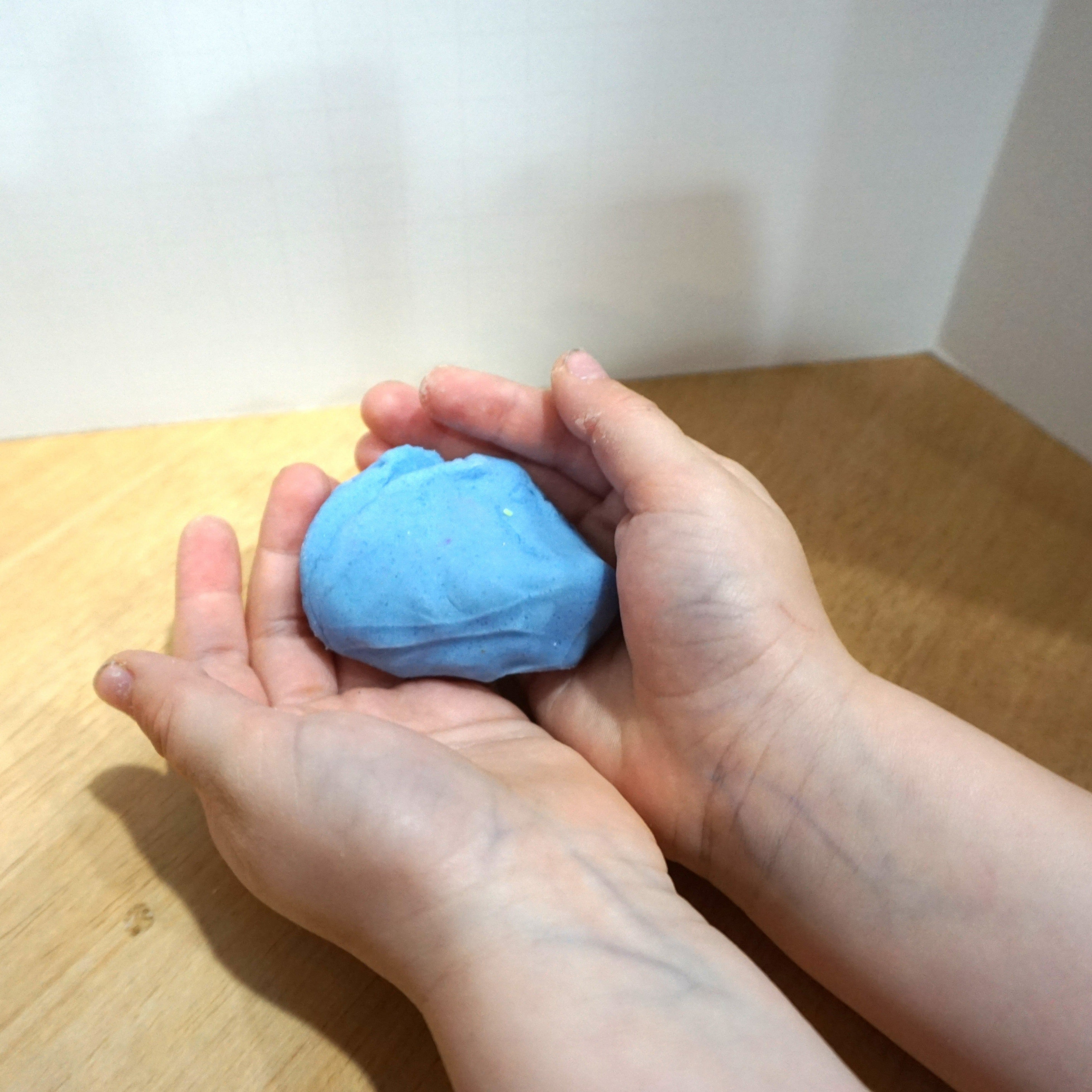 Jack Frost Squishy Dough **COLOR CHANGING**