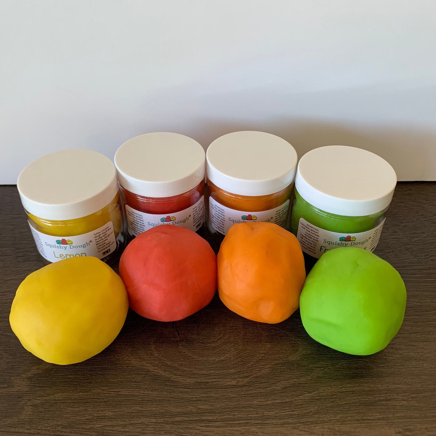 Summer Colors Scented Play Dough Pack in 4.5 oz Size